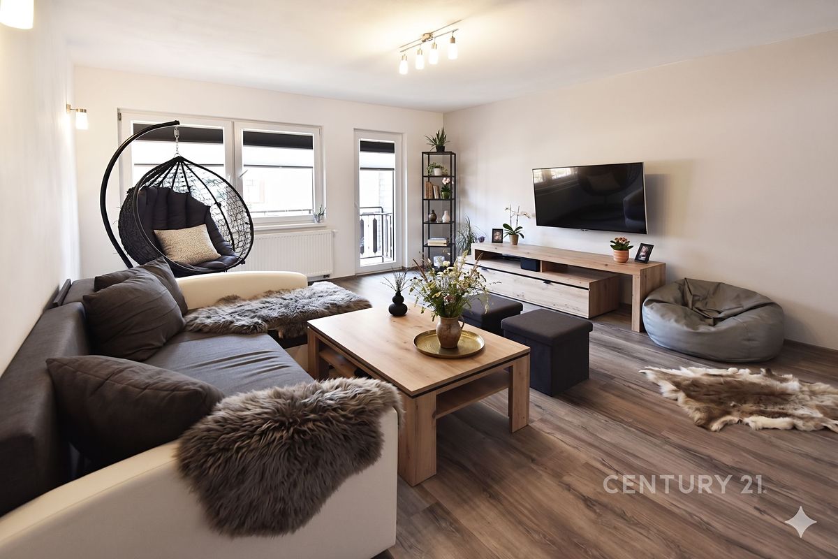 Prodej rodinného domu 273 m², pozemek 224 m²